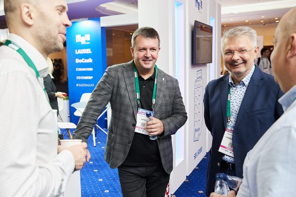 PLUS Forum 2022 · 17