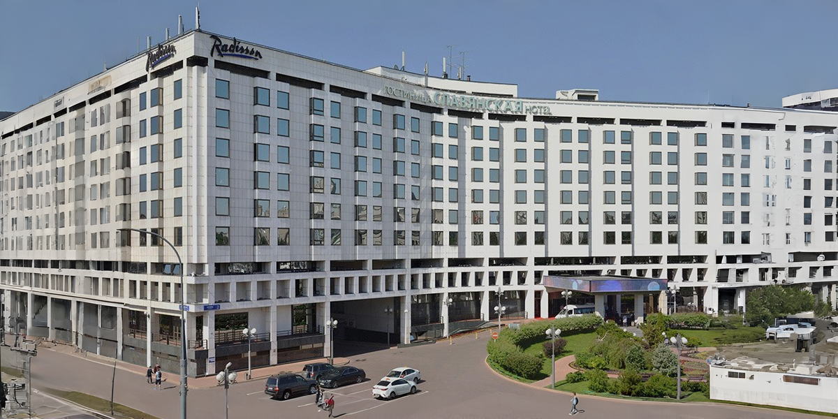 Radisson Slavyanskaya Hotel & Business Center