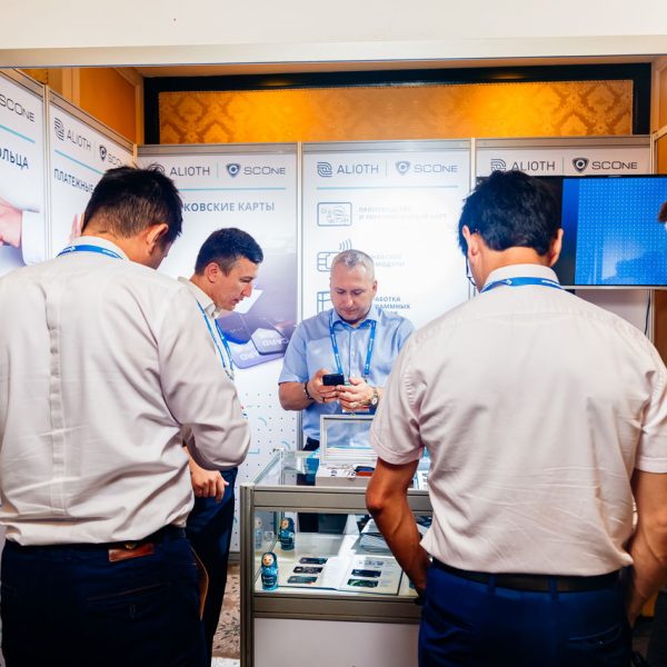Digital Uzbekistan 2023 · 30